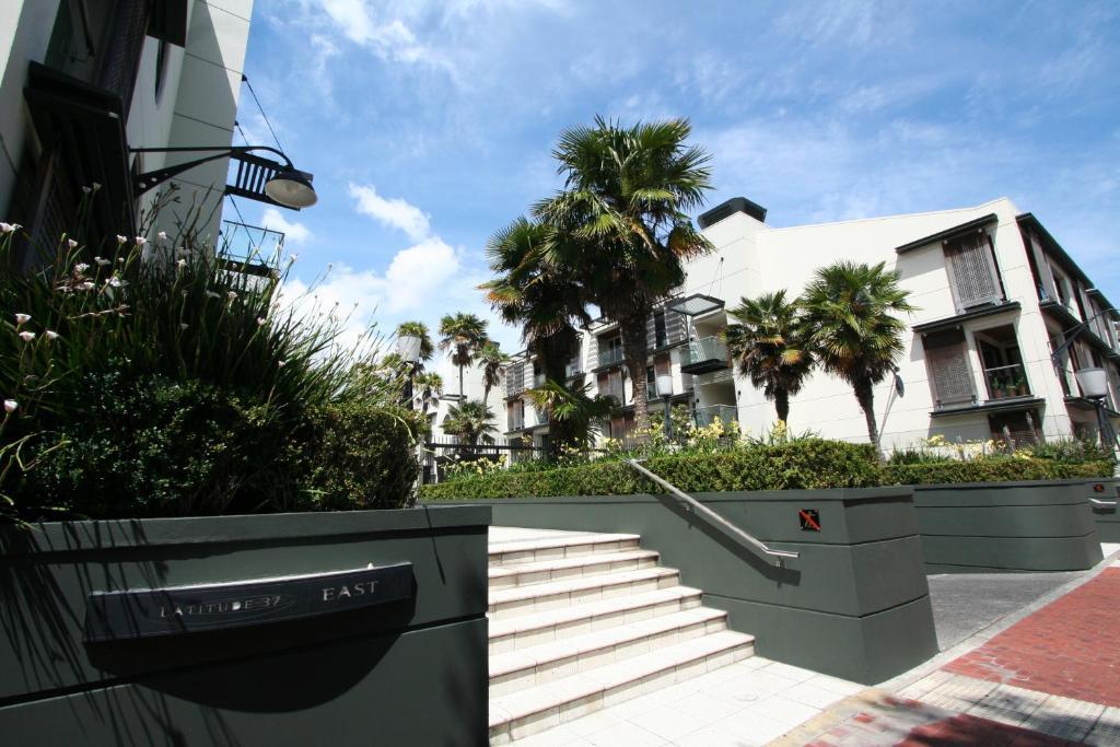 Latitude 37 Aparthotel Auckland Exterior photo