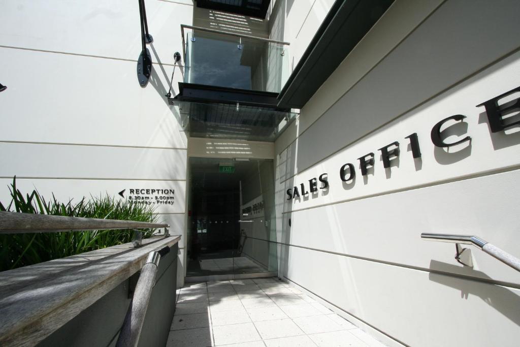 Latitude 37 Aparthotel Auckland Exterior photo